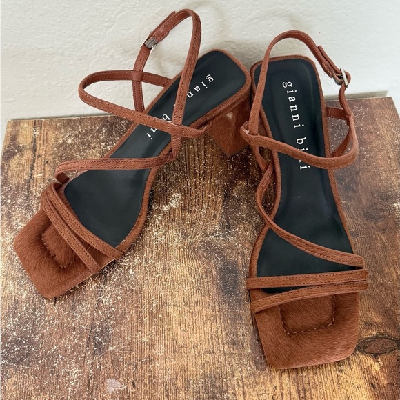 Gianni Bini Strappy Block Heel Sandals Haircalf – Size 8.5 - Picture 6 of 12